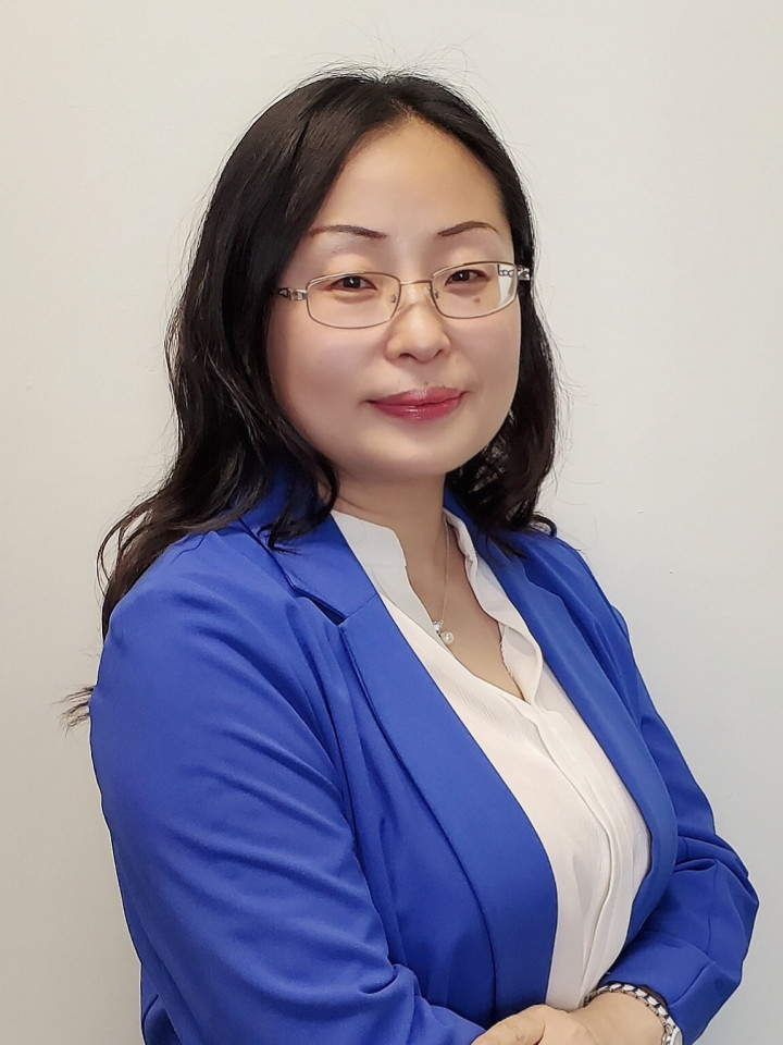 Professor Ma Qing